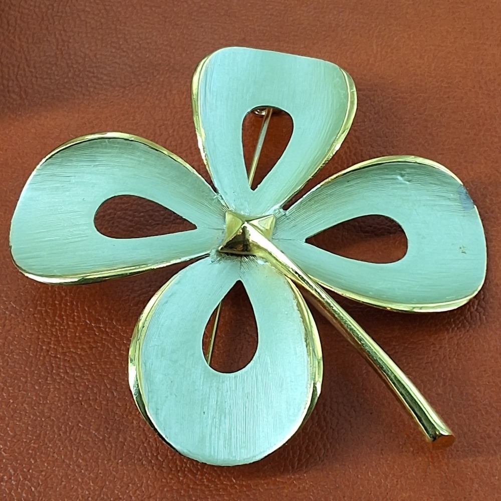 Park Lane Vintage 1970s Four Leaf Clover Brooch Gold Enamel Shamrock Pin 2.5"